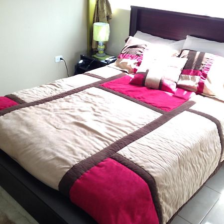 Hotel Las Gardenias Cuenca Bilik gambar